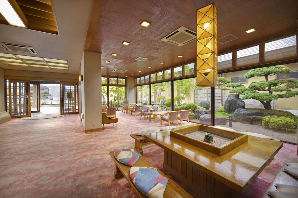 Готель Akita Onsen Plaza Екстер'єр фото